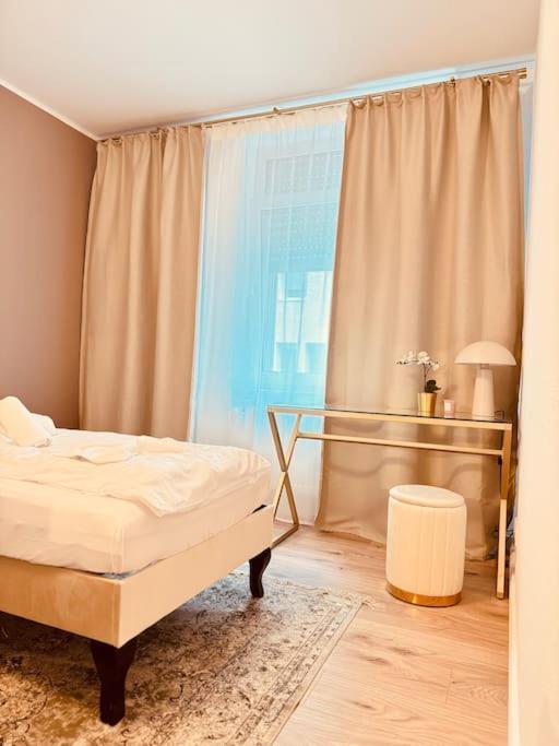 3 Raum City-Apartment - 5Min Zum Hbf Grupello-1 Düsseldorf Eksteriør billede